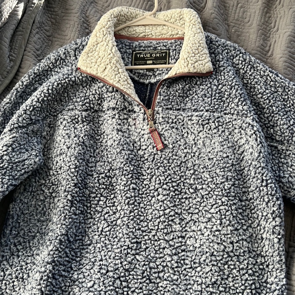 navy true grit sweatshirt
